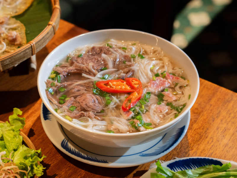 Ăn sáng Đà Nẵng ở đâu ngon? Gợi ý những quán ăn gia đình được yêu thích nhất 7 Phở bò là món ăn được nhiều thực khách yêu thích khi đến Đà Nẵng